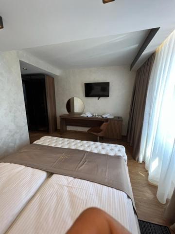 Hotel Palace San Valentino Umag Exterior photo